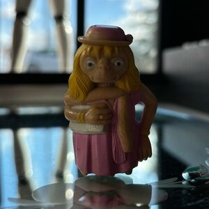 1982 E.T. Dressed as a Girl Toy